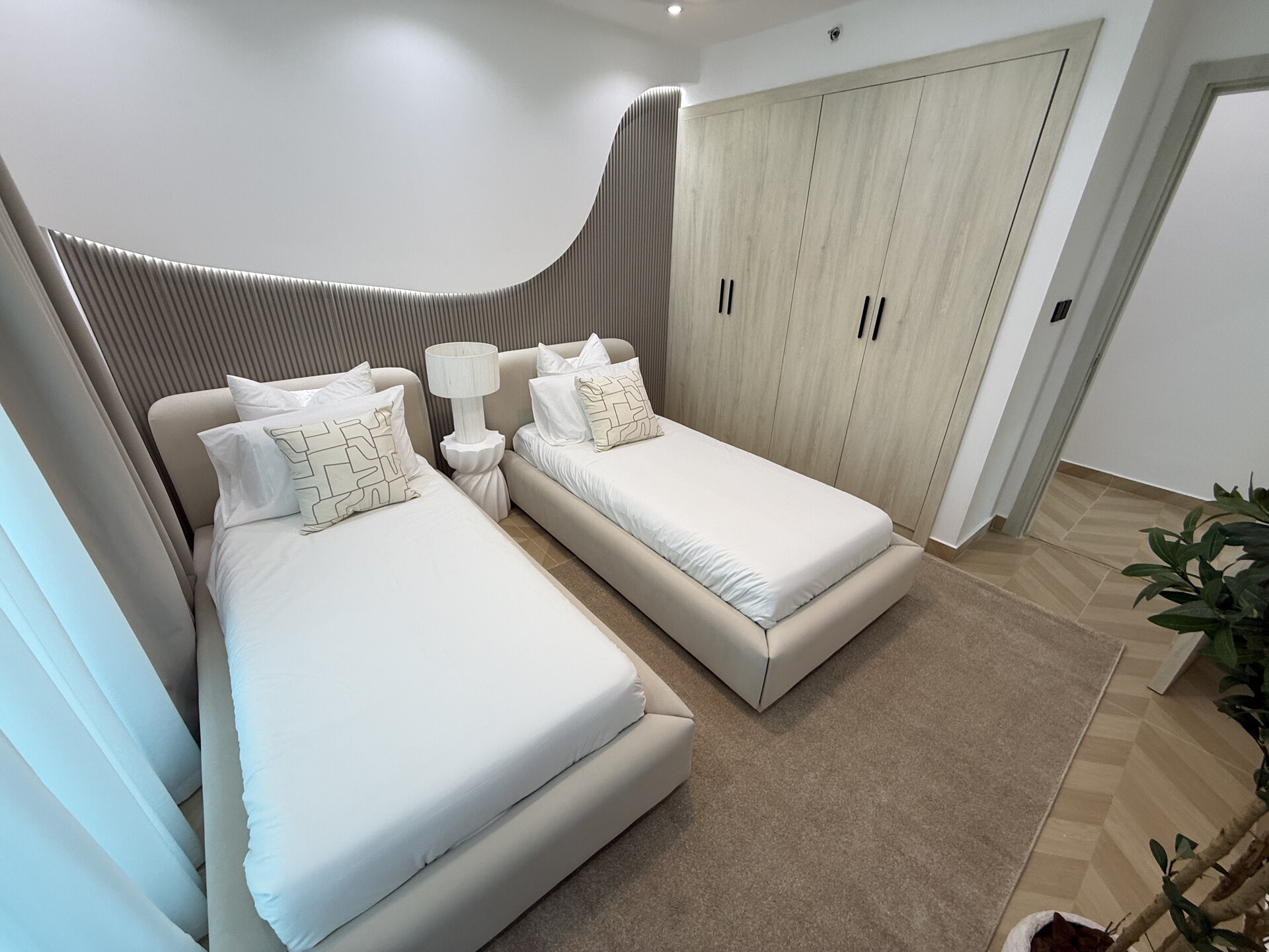 2 Bed in Orra Building, Marina - Image 20