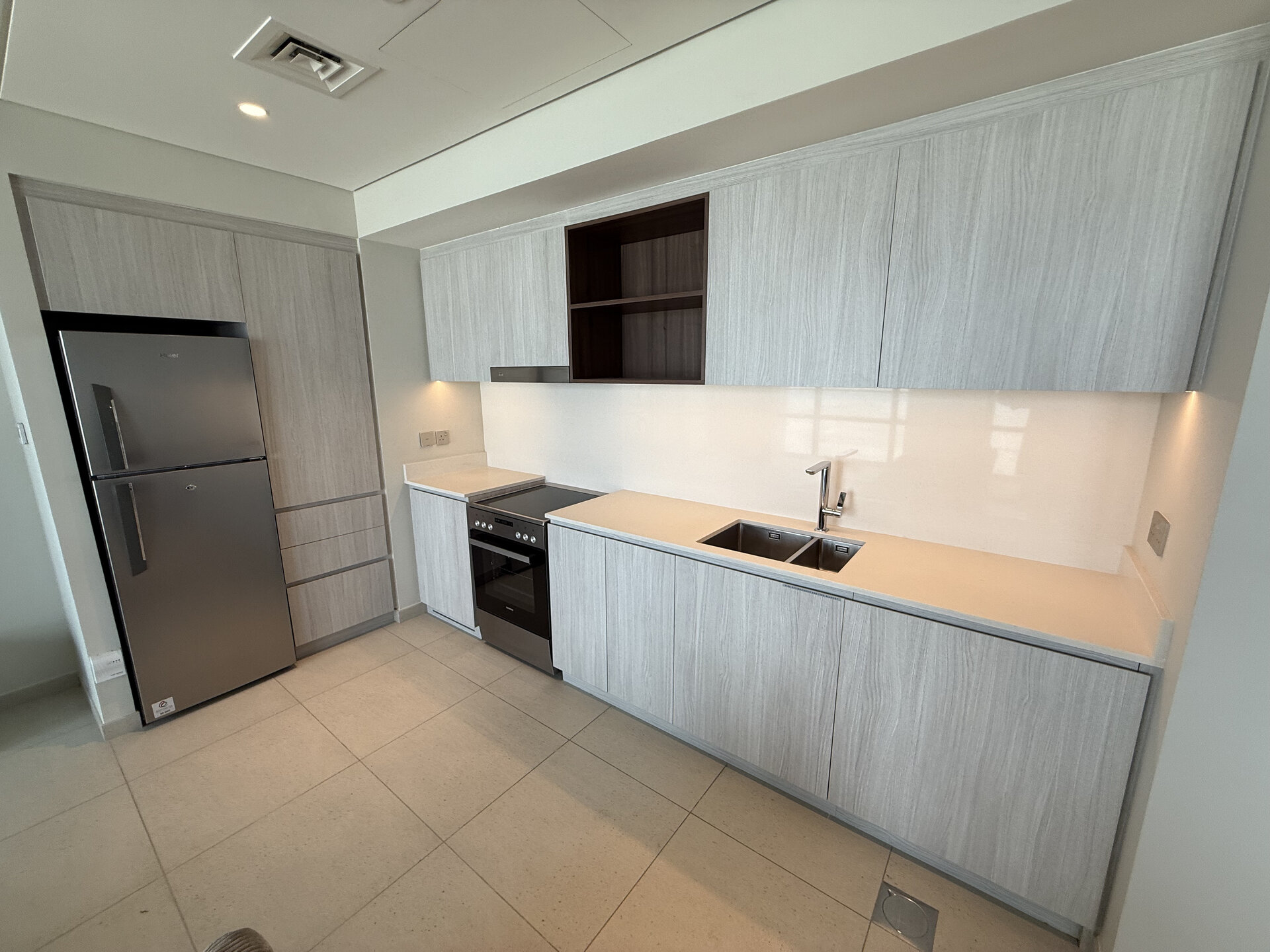 2 Bed in Vida Creek  Beach, Creek Harbour - Image 14