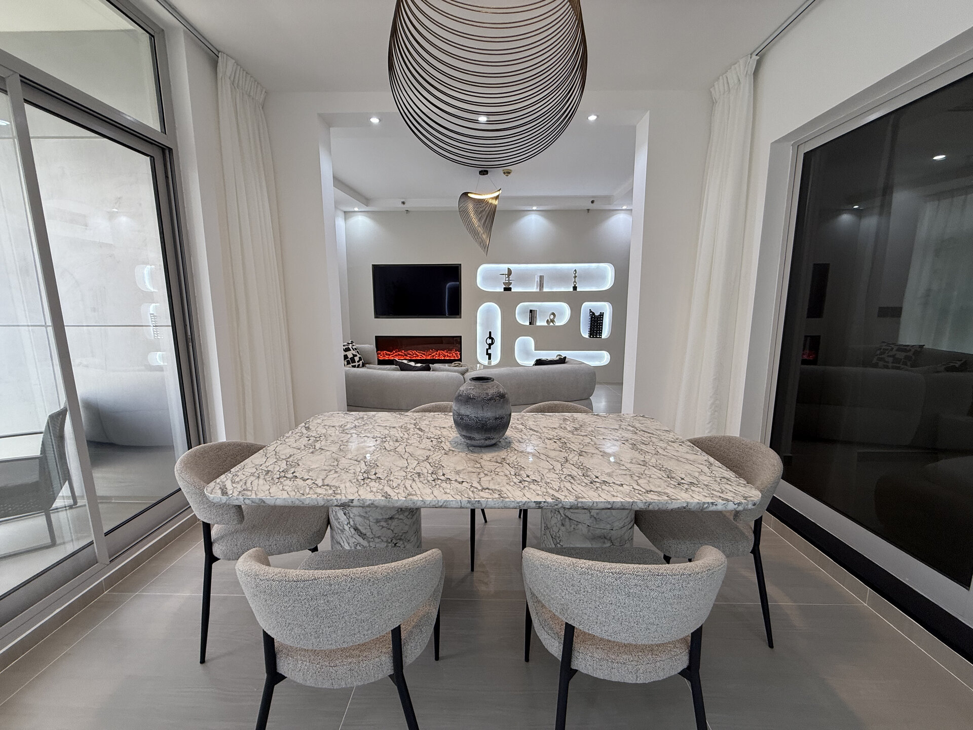 3 Bed in Skyview  Tower, Marina - Image 12