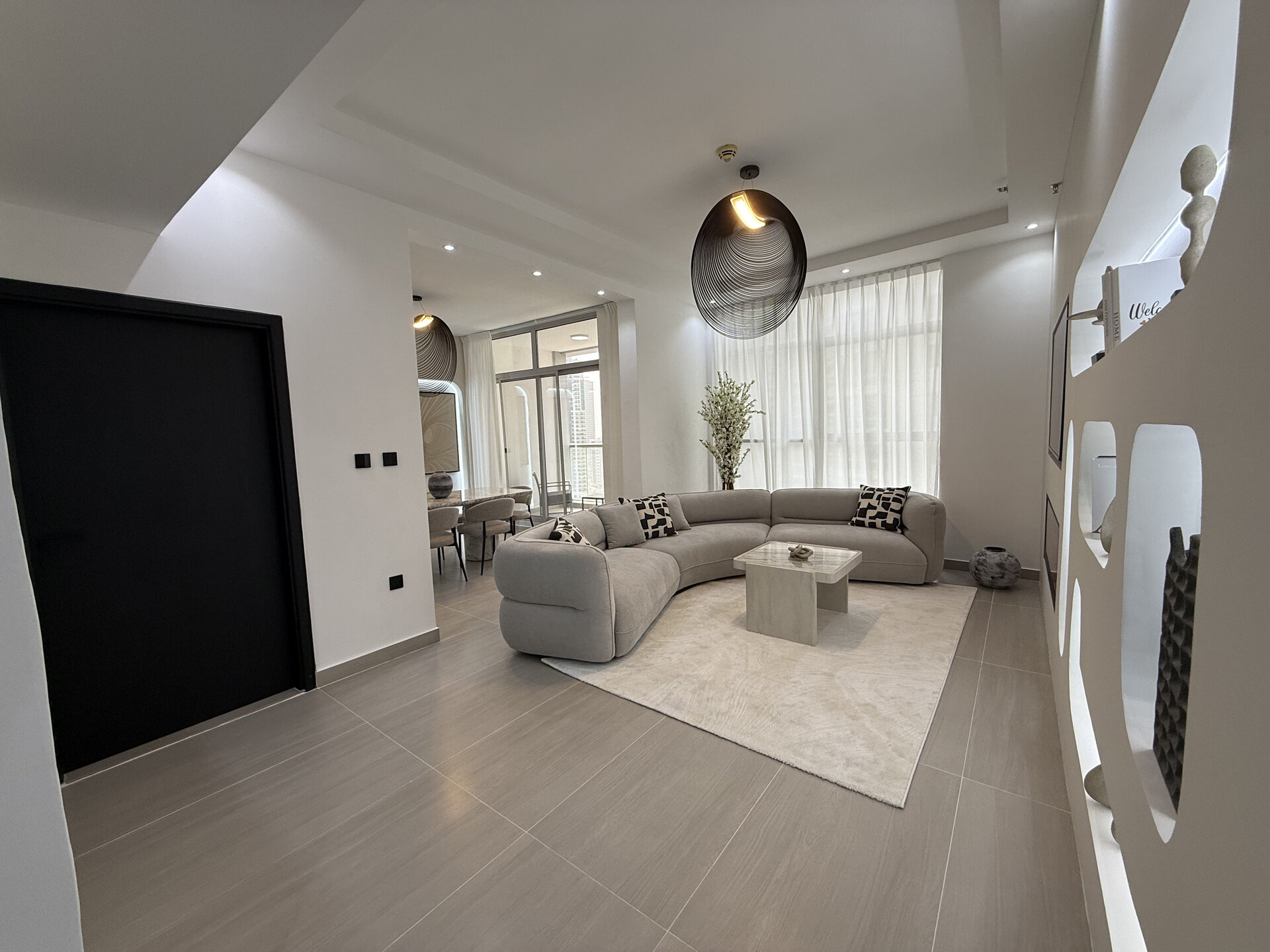 3 Bed in Skyview  Tower, Marina - Image 4