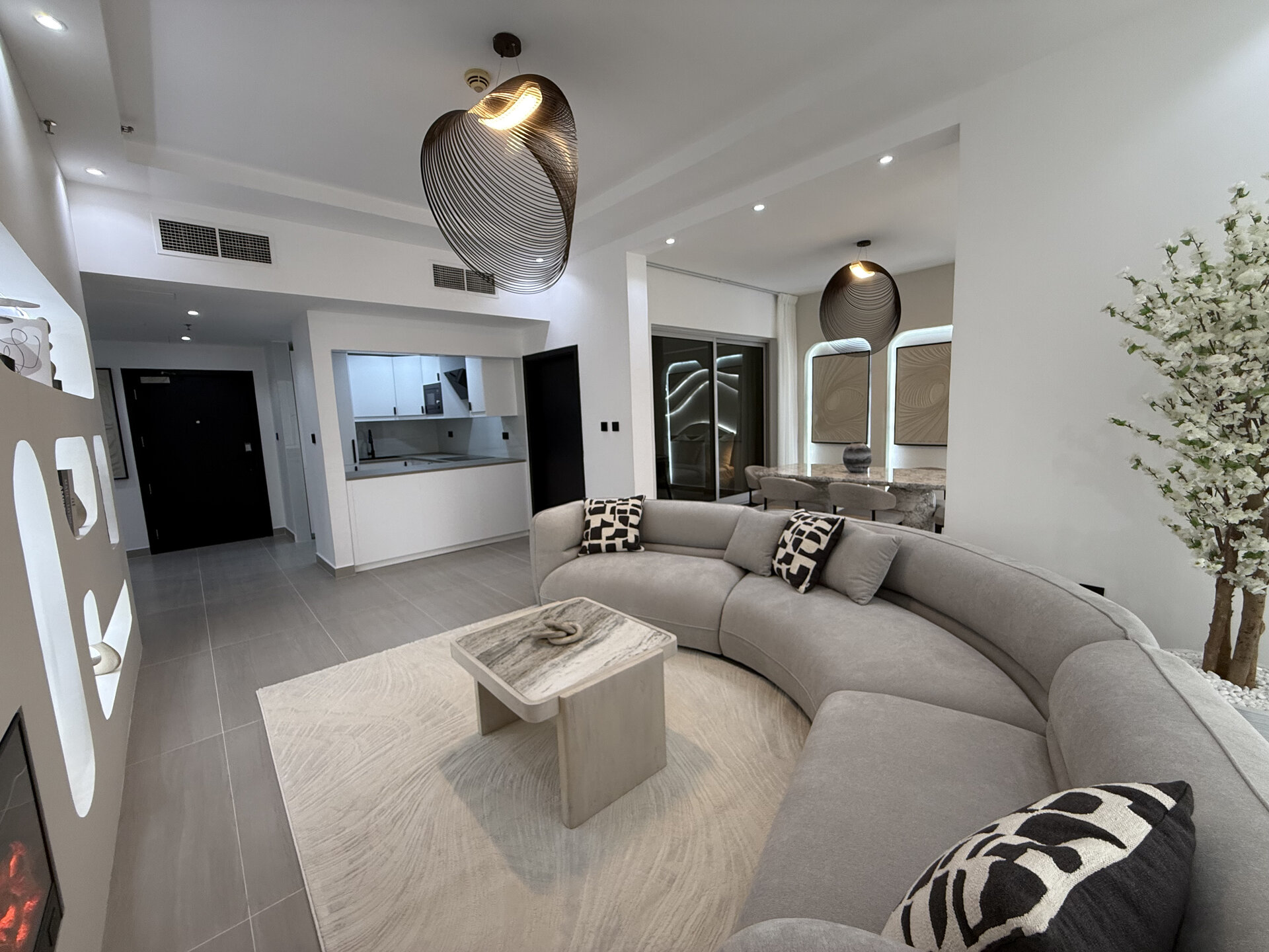 3 Bed in Skyview  Tower, Marina - Image 8