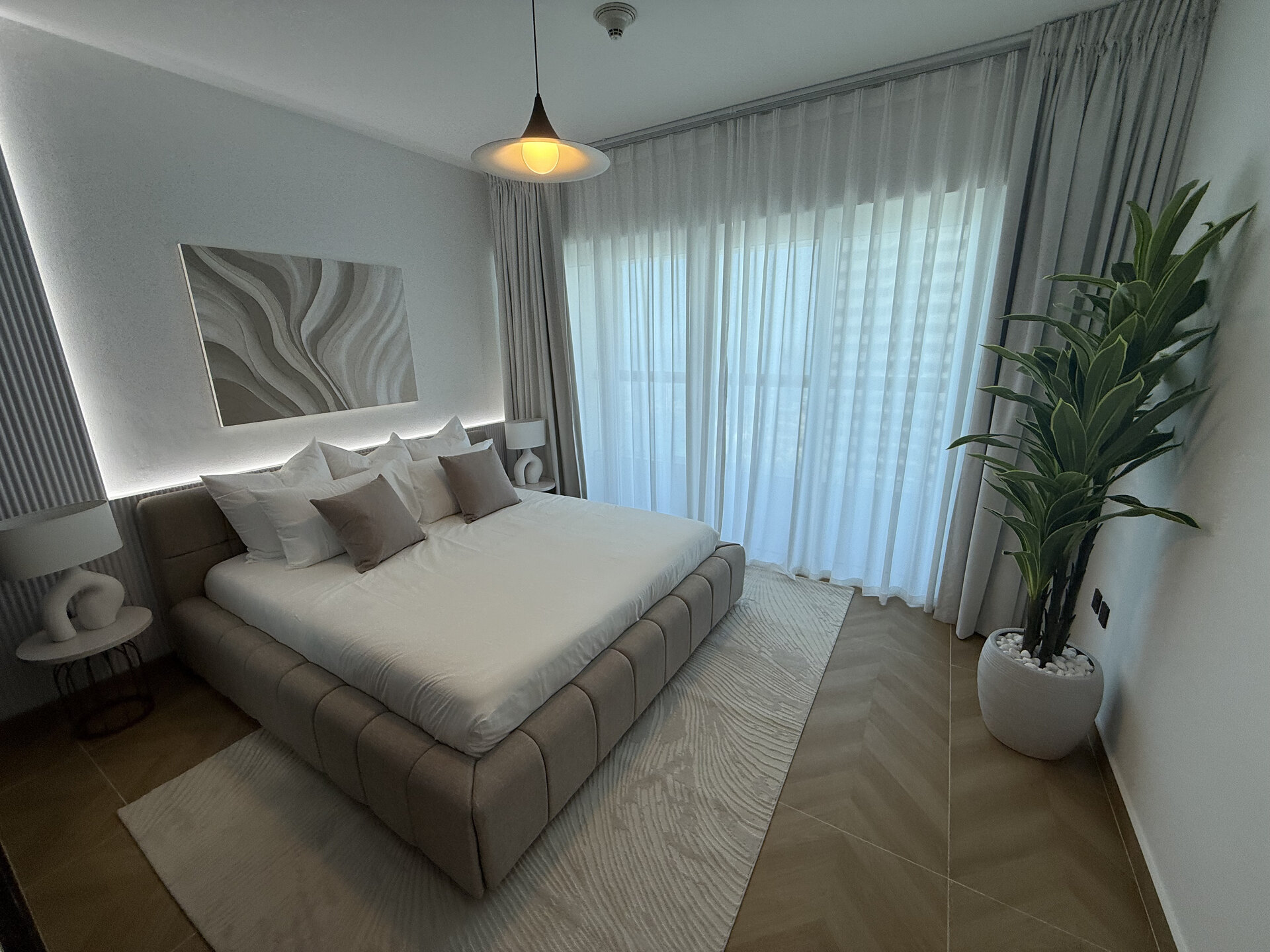 4 Bed in Elite Residence, Marina - Image 15