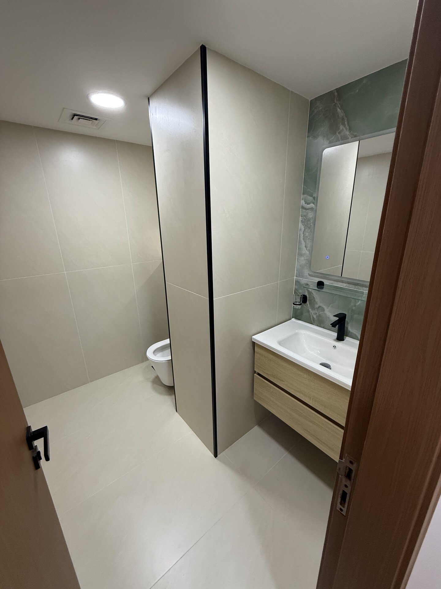 4 Bed in Elite Residence, Marina - Image 20